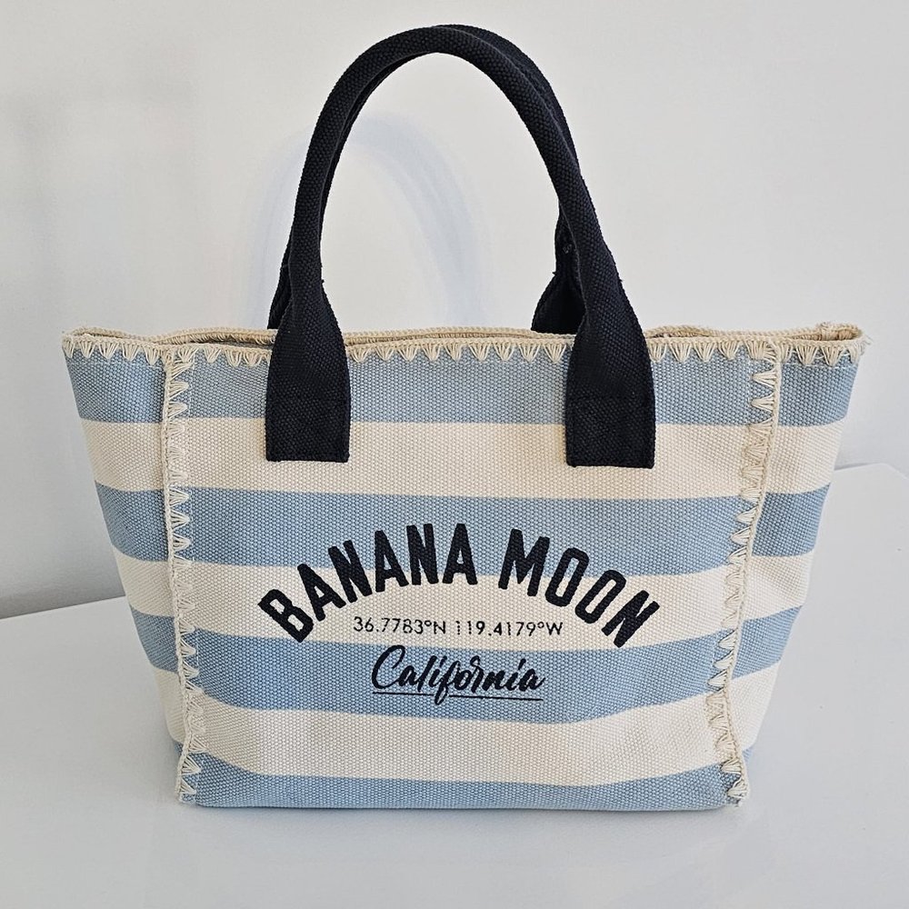 BEACH BAG! Brand New🆕🆕🆕 - BLUE MOON